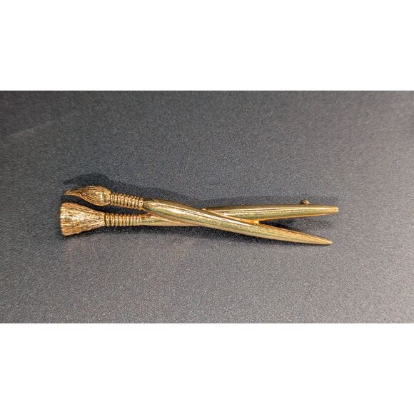Paint Brushes Gold Tone Brooch - Picture 3 of 5
